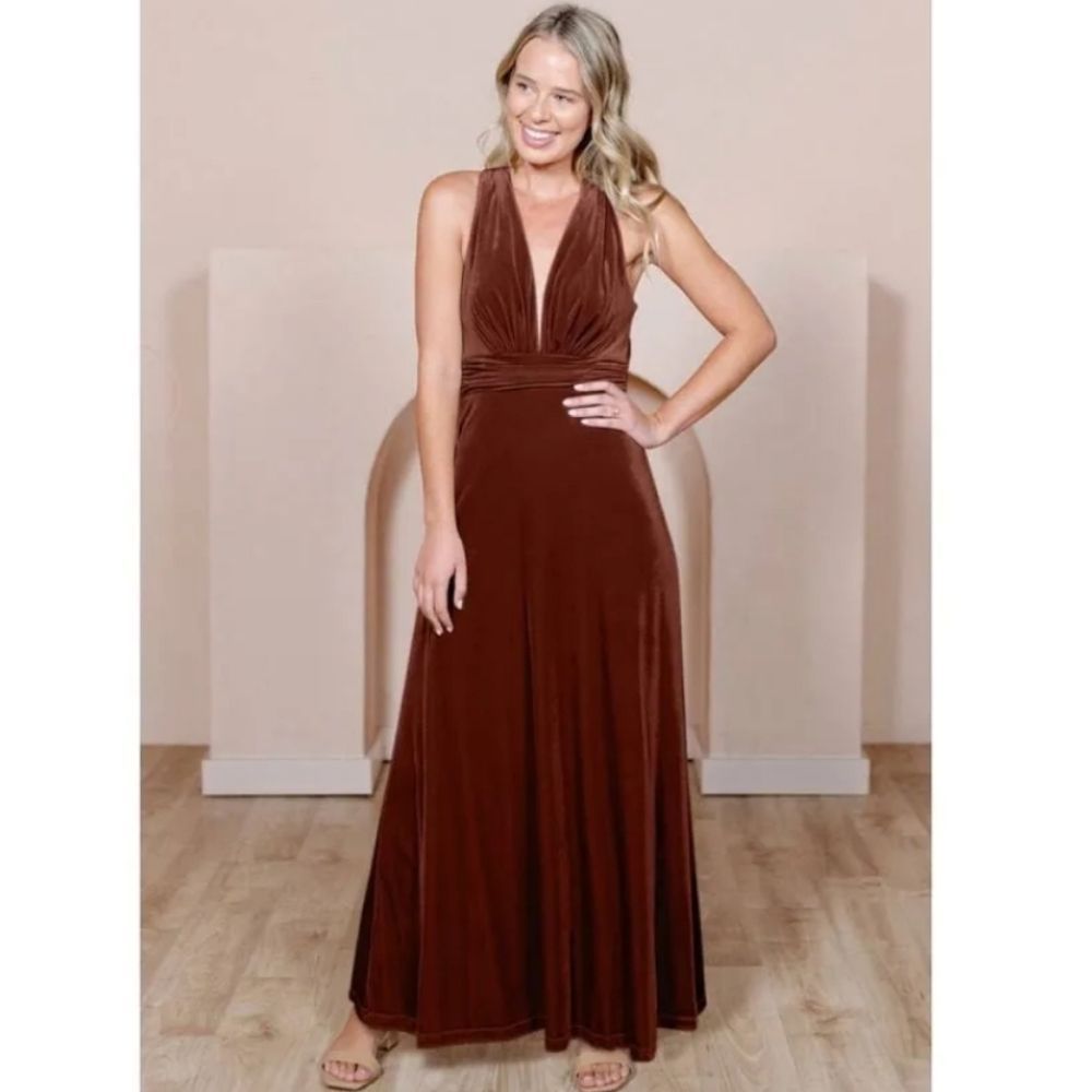 REVELRY Dylan Velvet Bridesmaid Dress Rust Color Size 2